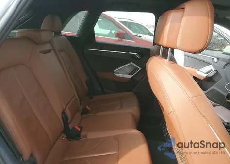 2020 Audi Q3 Premium z USA, uszkodzony, nr VIN WA1AECF35L1004336